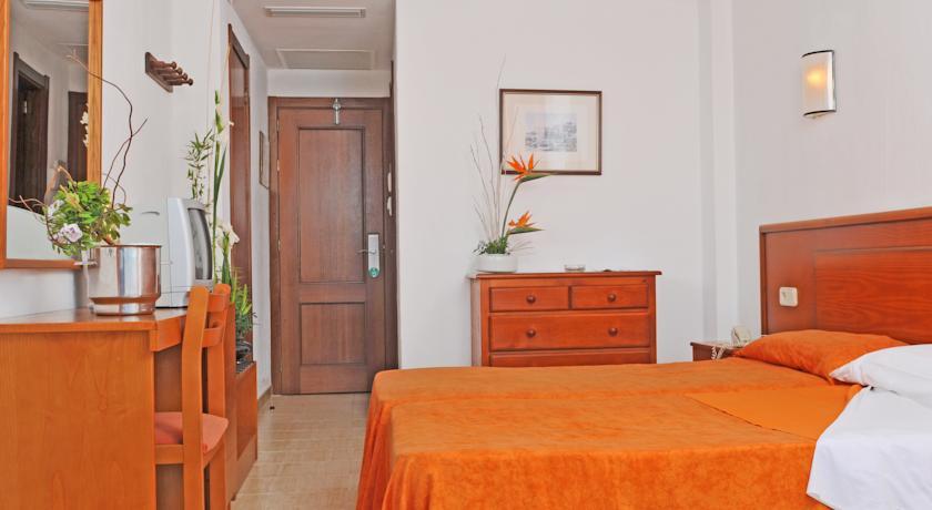 Hotel Bella Mar Кала Ратхада Екстериор снимка