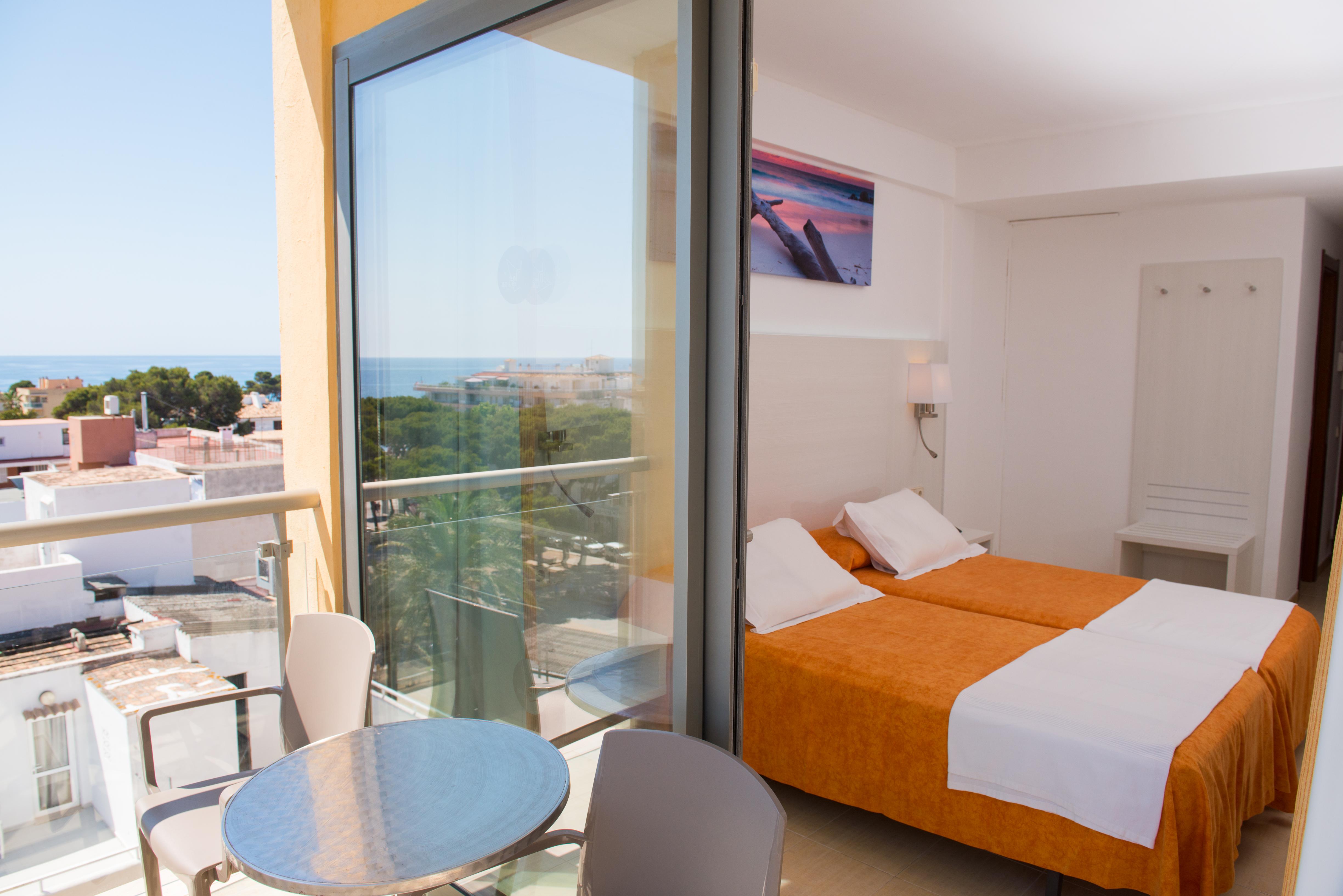 Hotel Bella Mar Кала Ратхада Екстериор снимка