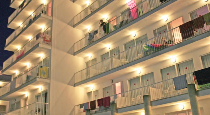 Hotel Bella Mar Кала Ратхада Екстериор снимка