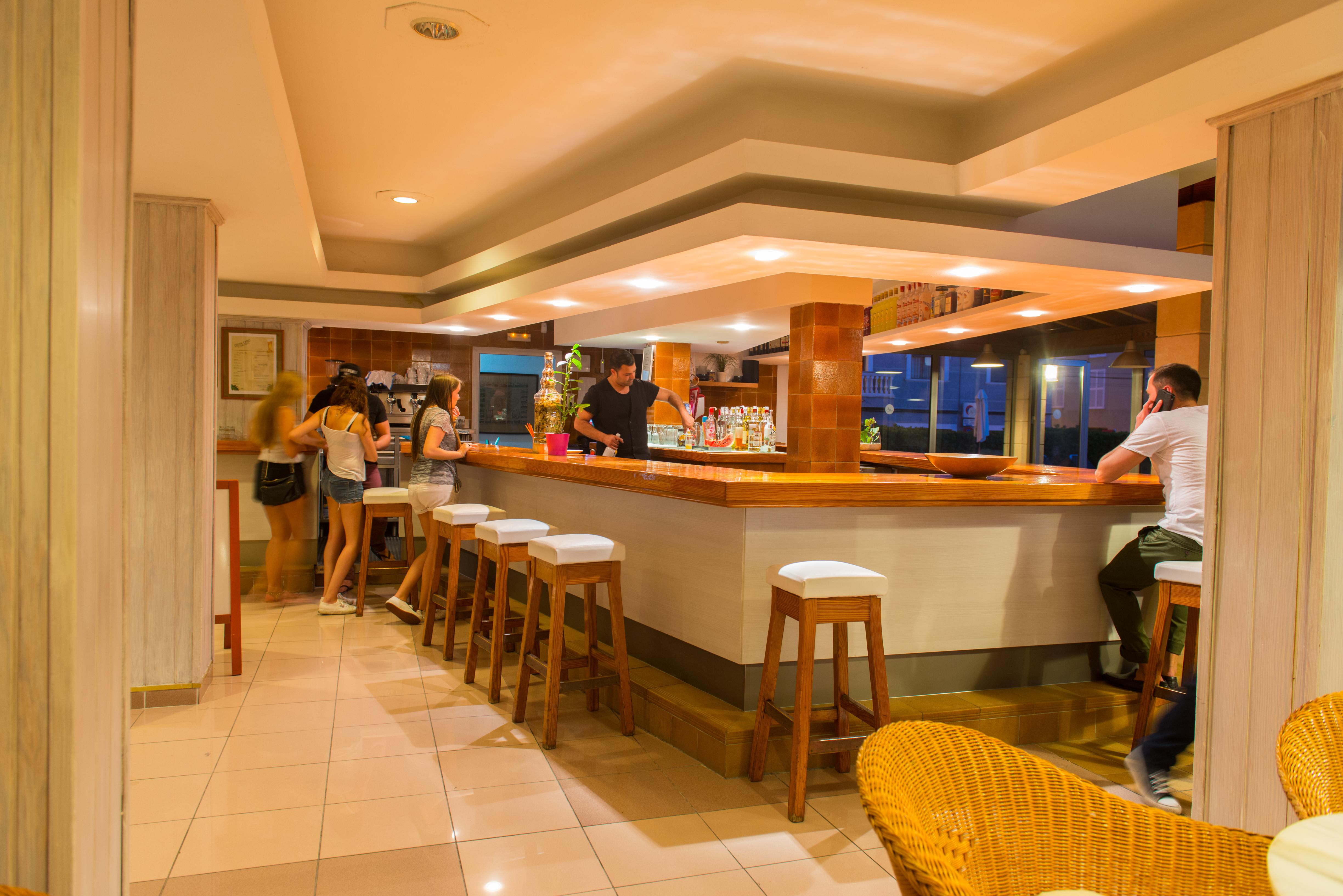 Hotel Bella Mar Кала Ратхада Екстериор снимка