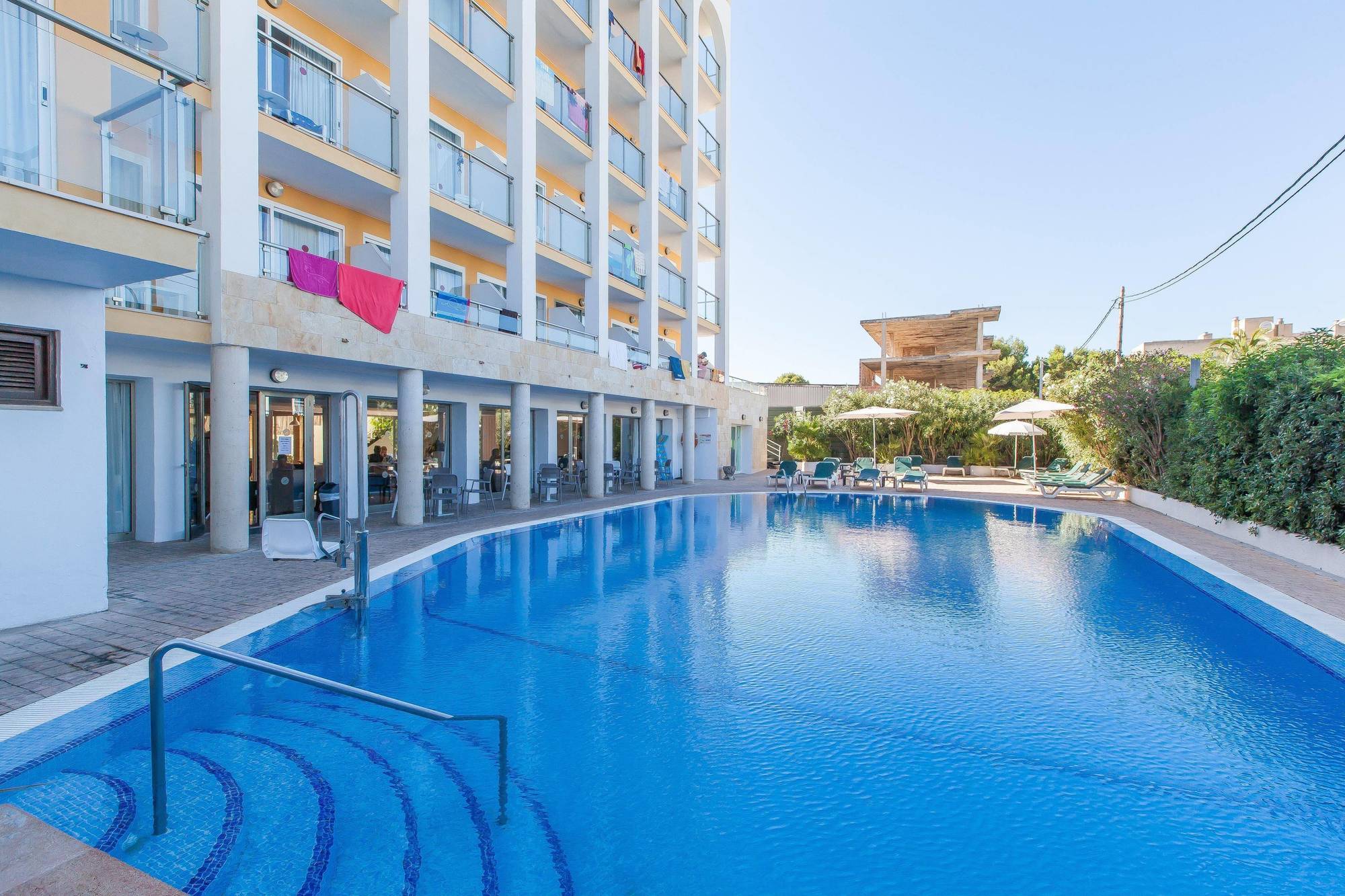 Hotel Bella Mar Кала Ратхада Екстериор снимка