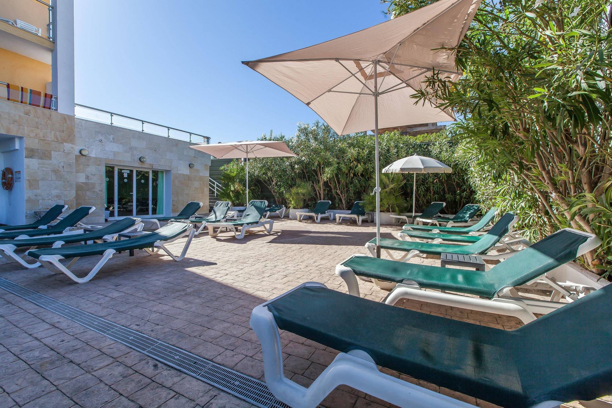 Hotel Bella Mar Кала Ратхада Екстериор снимка