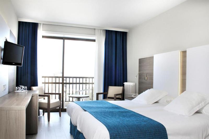 Hotel Bella Mar Кала Ратхада Екстериор снимка